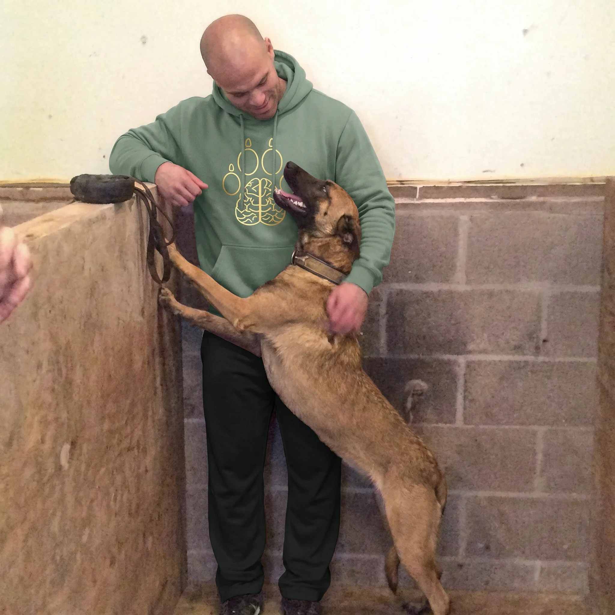 Resource Guarding Prevention: Why I Feed Puppies in Their Crate